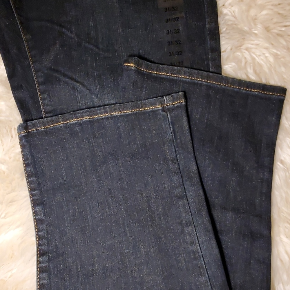 Jeans - Picture 3 of 3
